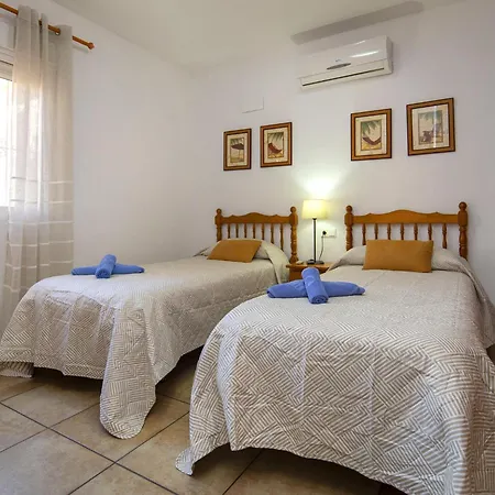 Enrique By Interhome *