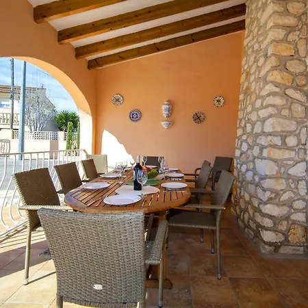 Enrique By Interhome Villa