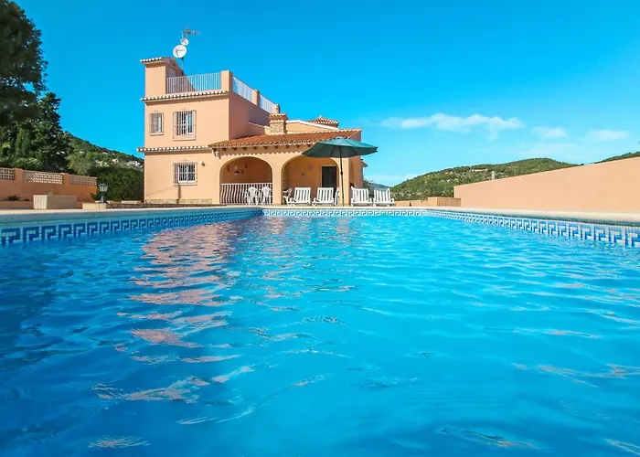 Villa Enrique By Interhome Calp