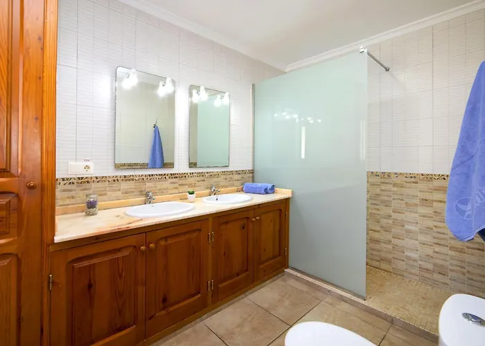 Enrique By Interhome Villa